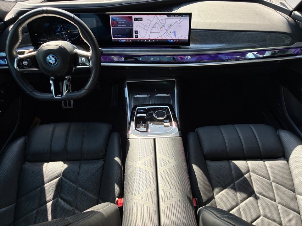 BMW i7 M70 M-Sport Pro Performance xDrive 4d