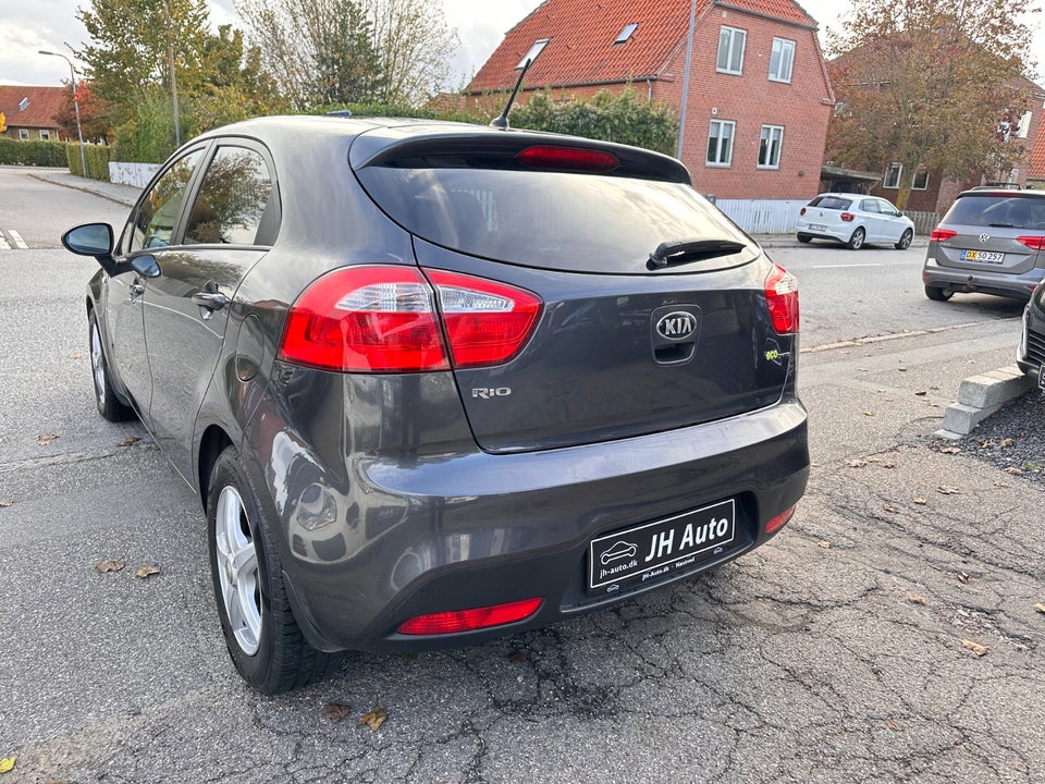 Kia Rio 1,2 CVVT World Cup 5d