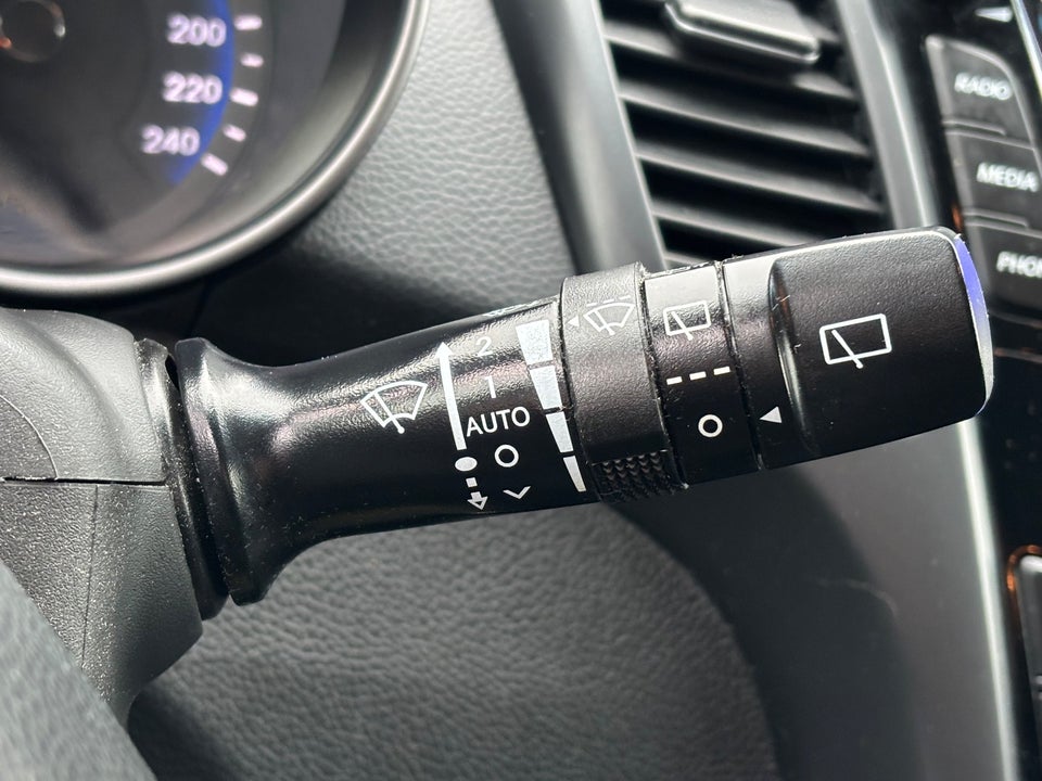 Hyundai i30 1,6 CRDi 110 EM-Edition 5d