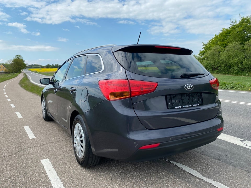 Kia Ceed 1,4 CVVT Spring SW 5d