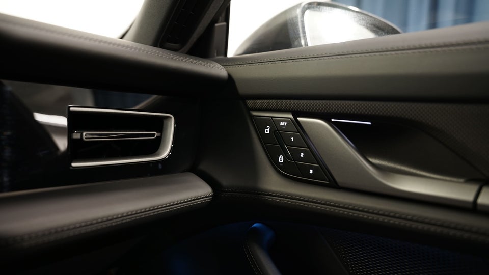 Porsche Taycan 4S Performance+ 4d