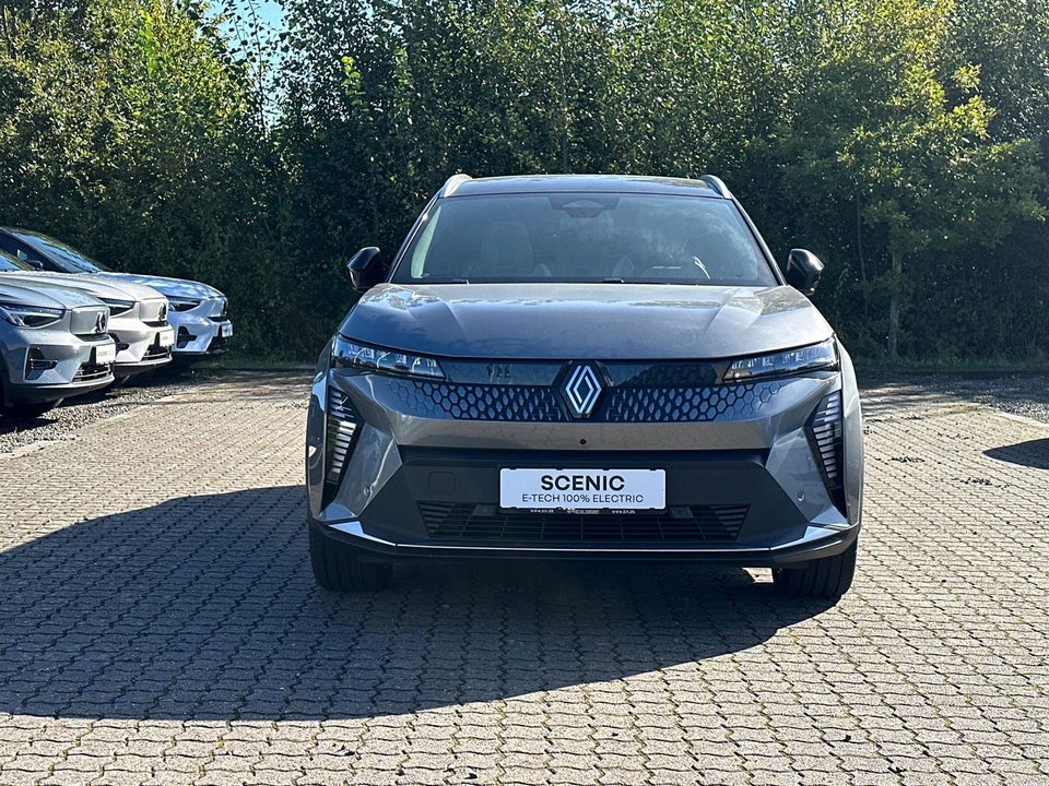 Renault Scenic E-Tech 87 Iconic 5d