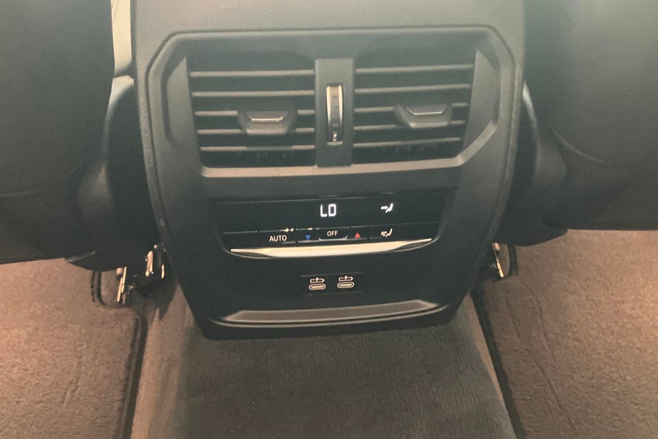 BMW 330e 2,0 Touring Sport Line aut. 5d