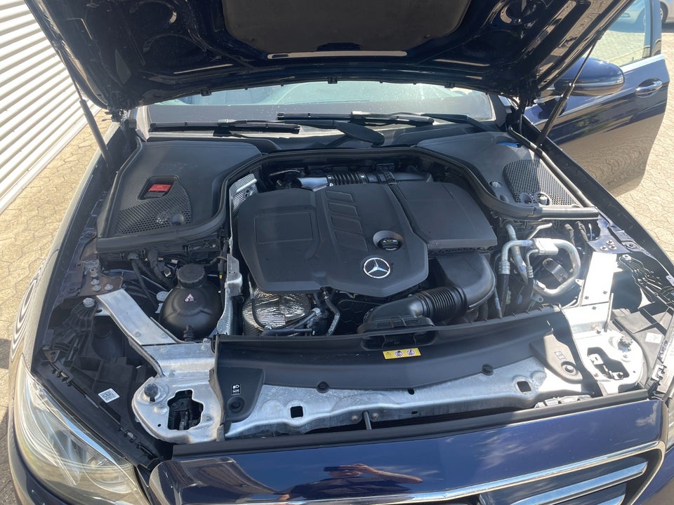 Mercedes E220 d 2,0 Avantgarde stc. aut. 5d