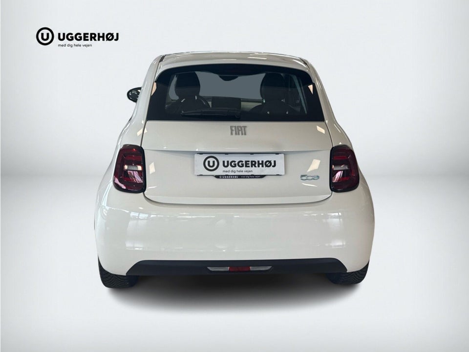 Fiat 500e 42 Icon 3d