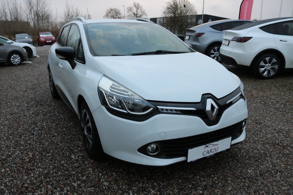 Renault Clio IV 0,9 TCe 90 Expression Sport Tourer 5d