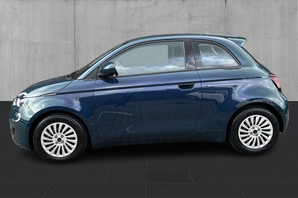 Fiat 500e 42 Icon 3d