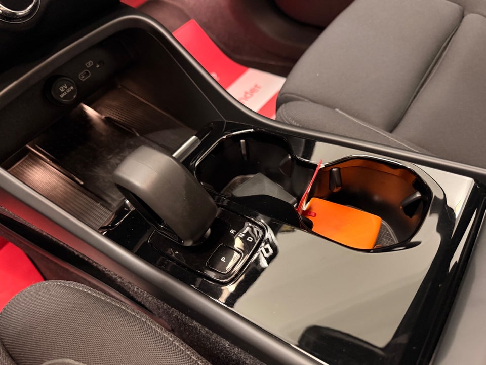 Volvo XC40 P6 ReCharge Core 5d