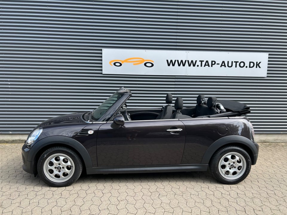 MINI Cooper 1,6 D Cabriolet 2d