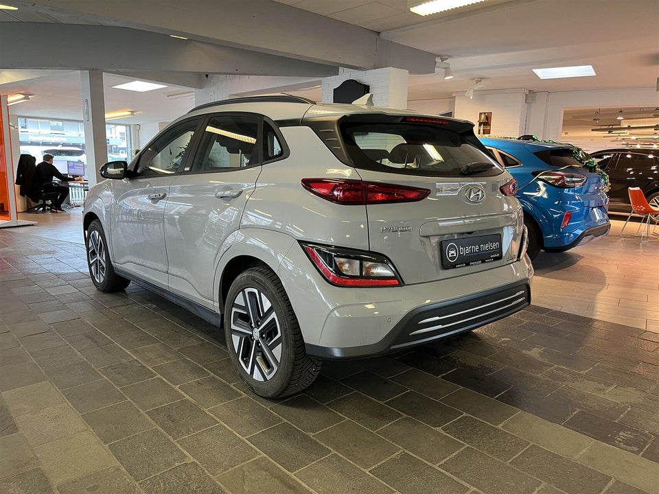 Hyundai Kona 39 EV Select 5d