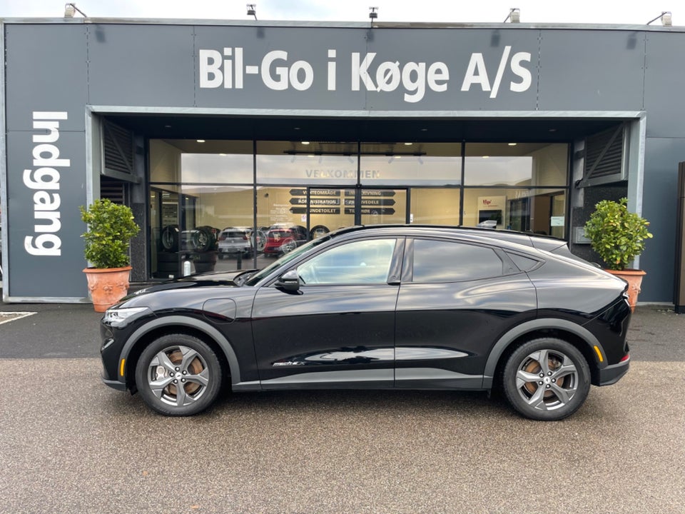 Ford Mustang Mach-E 98 Extended Range 5d