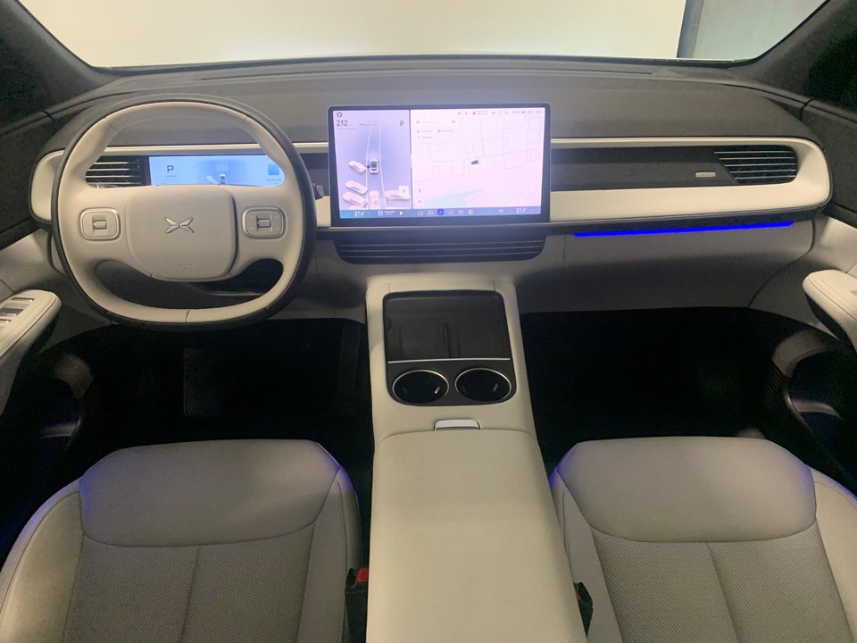 Xpeng G6 Performance 5d