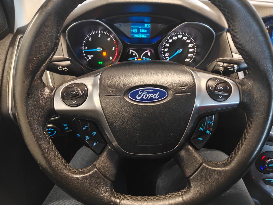 Ford Focus 1,6 TDCi 115 Titanium stc. 5d