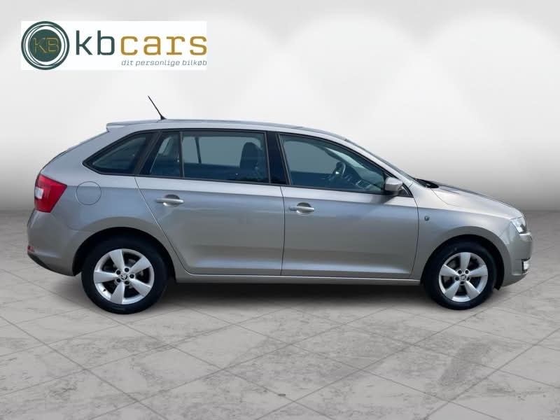 Skoda Rapid 1,4 TSi 122 Elegance Spaceback DSG GreenTec 5d