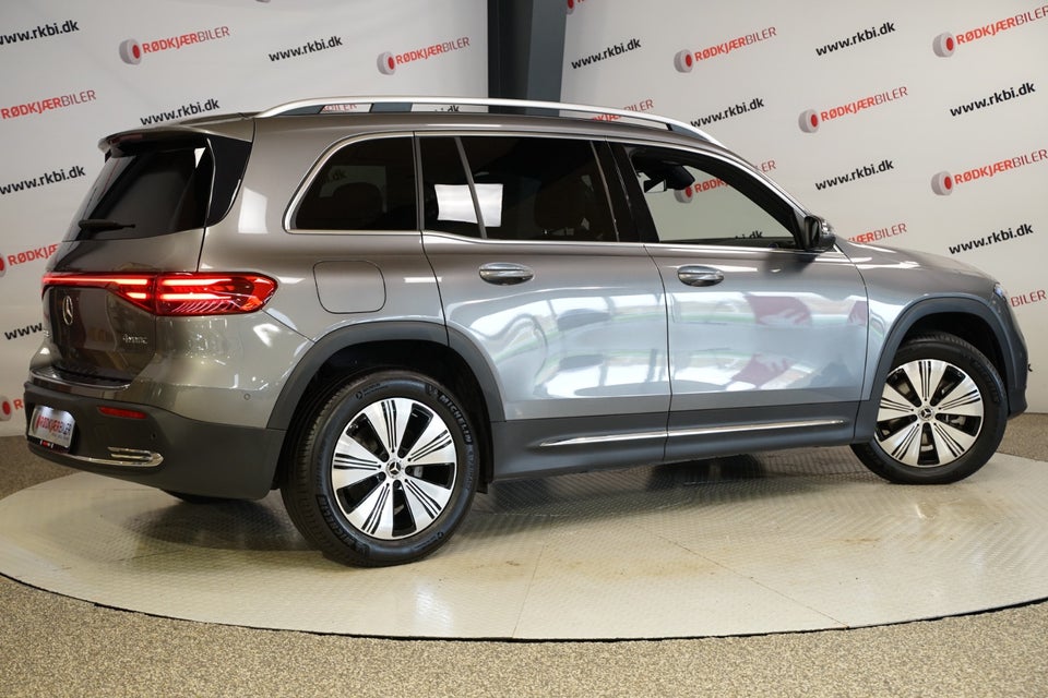 Mercedes EQB300 Progressive 4Matic Van 5d