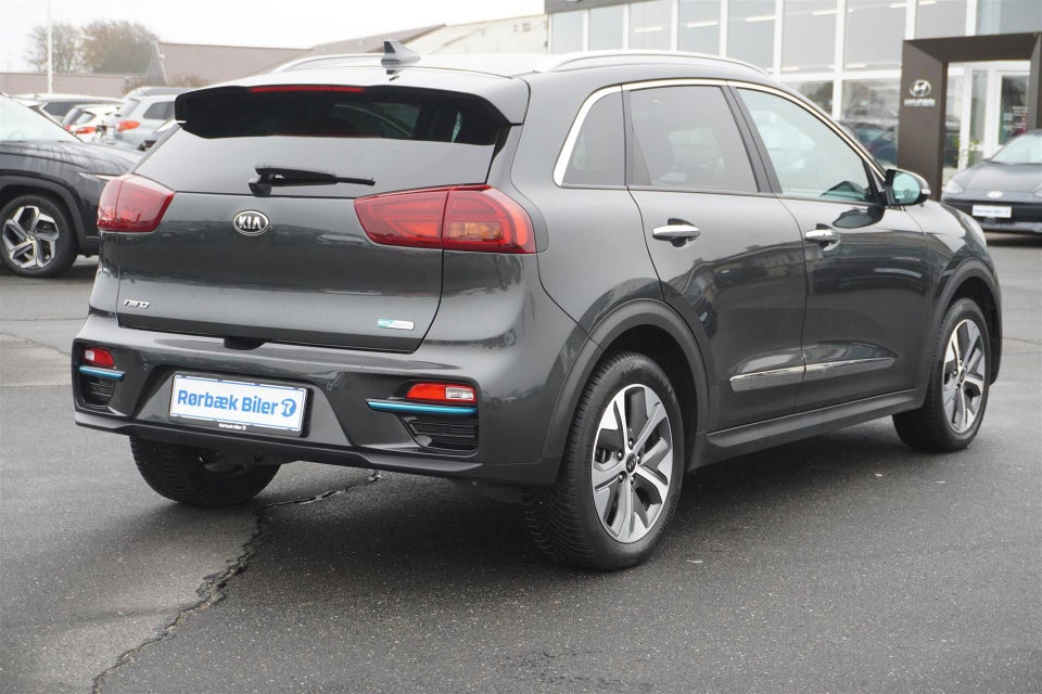 Kia e-Niro 64 Advance 5d