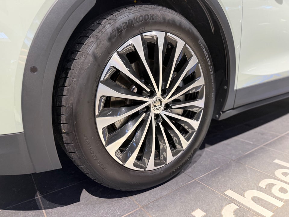 Skoda Elroq 85 iV Lodge 5d