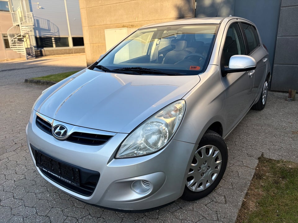 Hyundai i20 1,25 Classic 5d