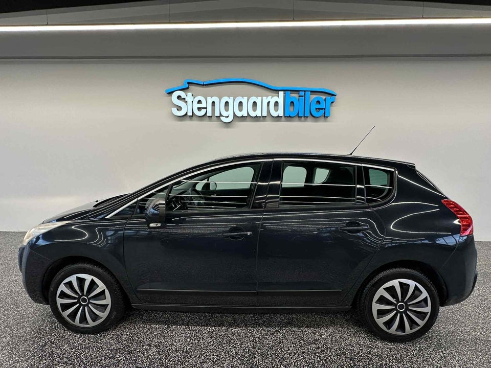 Peugeot 3008 1,6 HDi 110 Premium 5d