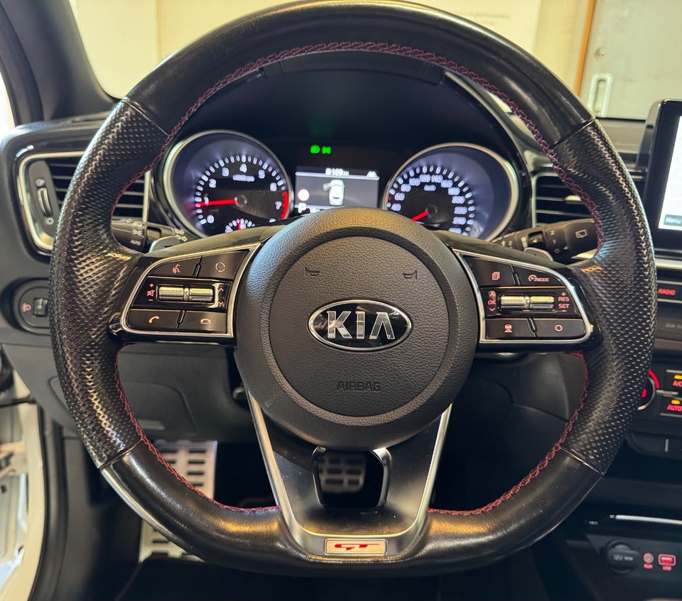 Kia ProCeed 1,6 T-GDi GT DCT 5d