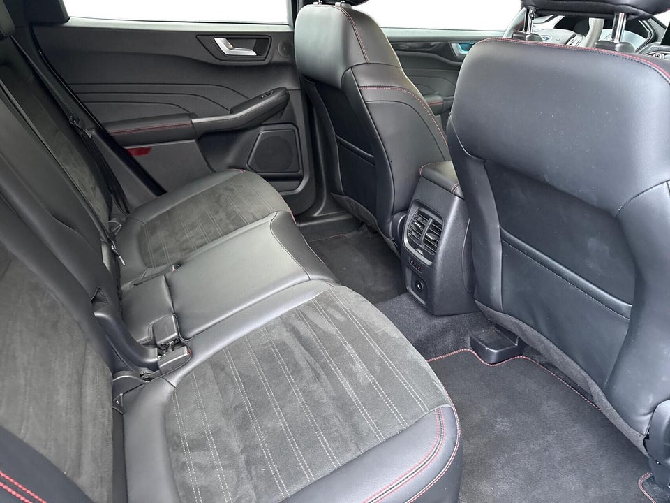 Ford Kuga 2,5 PHEV Graphite Tech CVT 5d