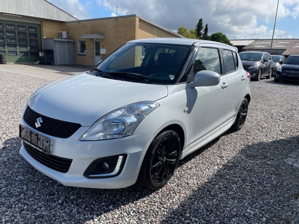 Suzuki Swift 1,2 Dualjet Style 5d