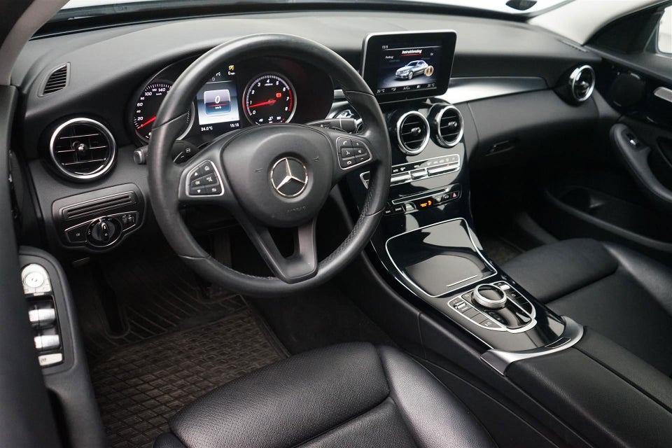 Mercedes C200 2,0 AMG Line aut. 4d