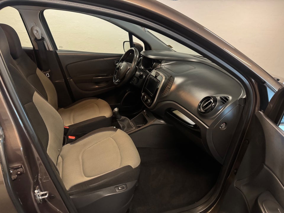 Renault Captur 0,9 TCe 90 Authentique 5d