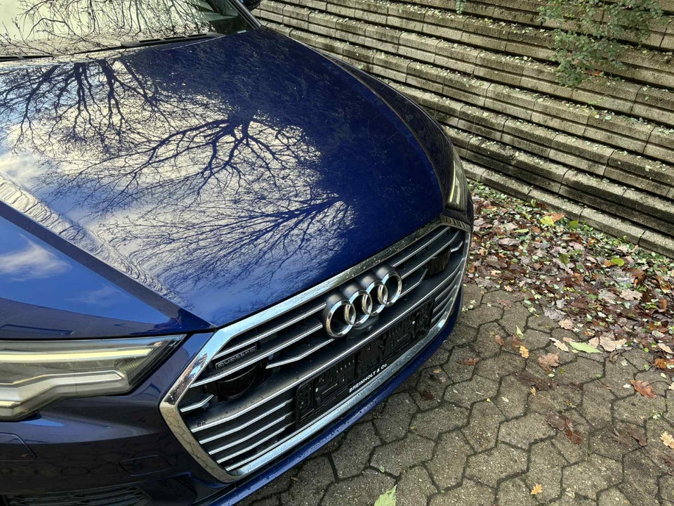 Audi A6 45 TFSi Avant S-tr. 5d