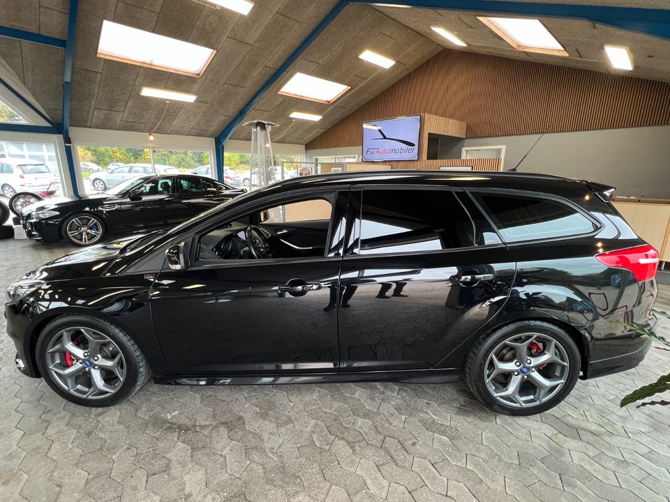 Ford Focus 2,0 TDCi 185 ST2 stc. 5d