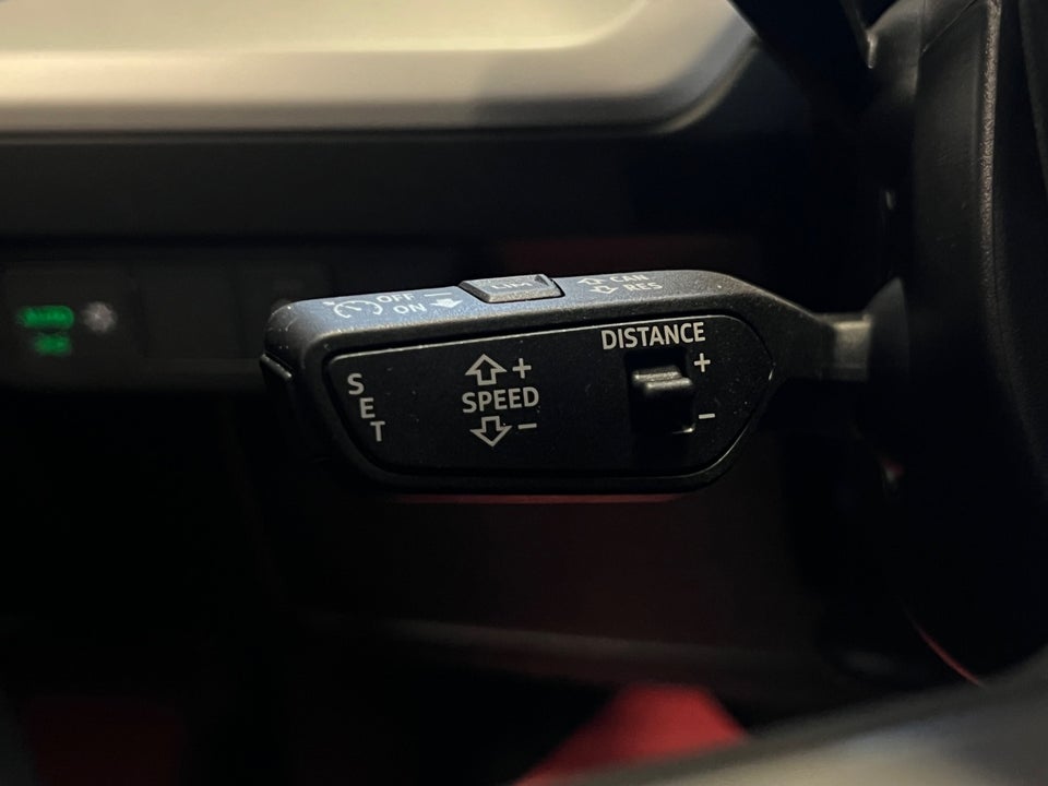 Audi Q4 e-tron 45 S-line 5d