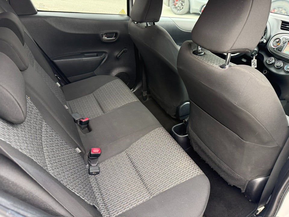 Toyota Yaris 1,0 VVT-i T2 Touch 5d