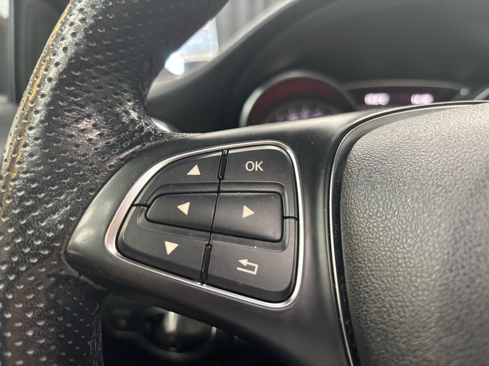 Mercedes GLA250 2,0 aut. 4Matic 5d