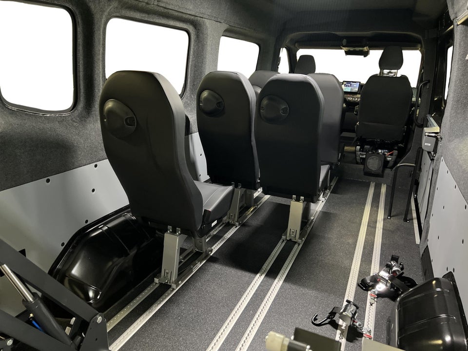 Renault Master V T35 87 E-Tech L3H2 Combi