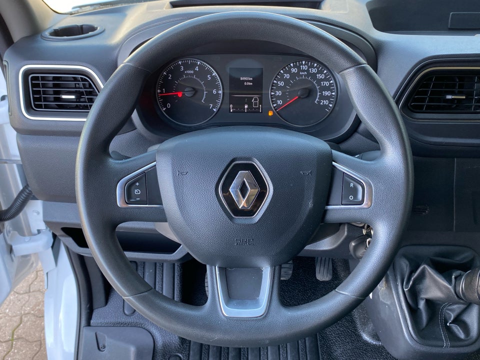 Renault Master III T33 2,3 dCi 145 L2H2 Kassevogn