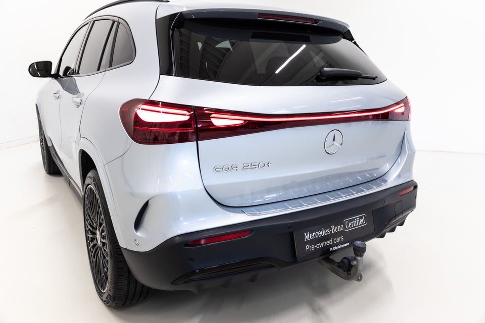 Mercedes EQA250+ AMG Premium 5d