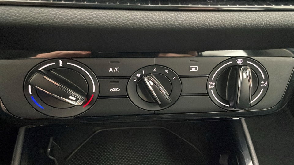 Skoda Fabia 1,0 MPi 80 Essence 5d