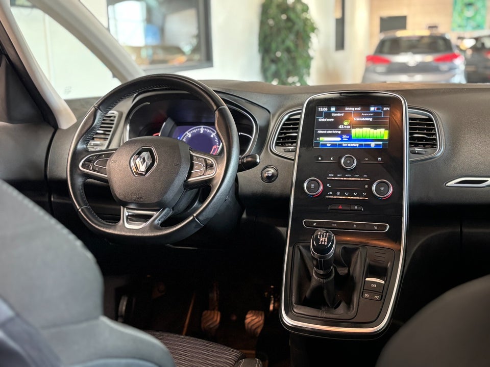 Renault Grand Scenic IV 1,7 dCi 120 Zen 7prs 5d