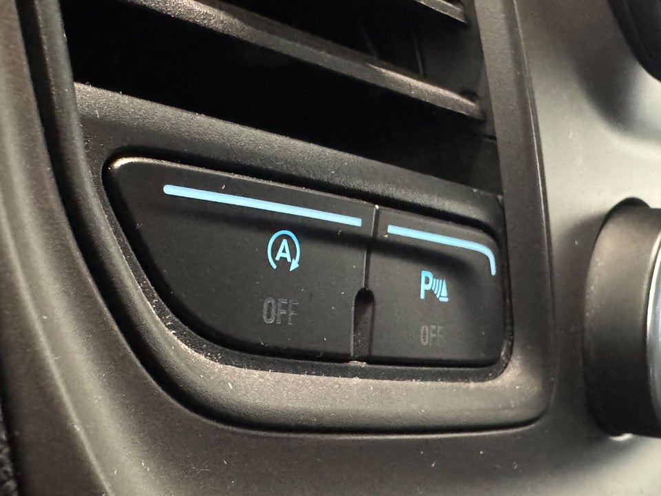 Ford Transit Custom Kombi 320S 2,0 TDCi 105 Ambiente