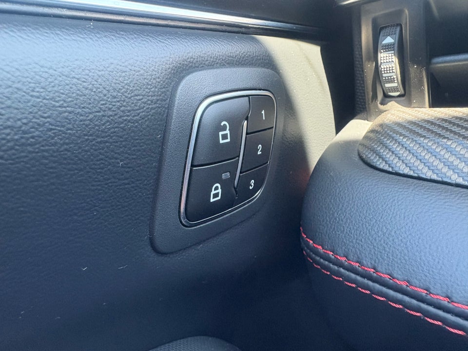 Ford Mustang Mach-E 98 Premium Extended Range AWD 5d