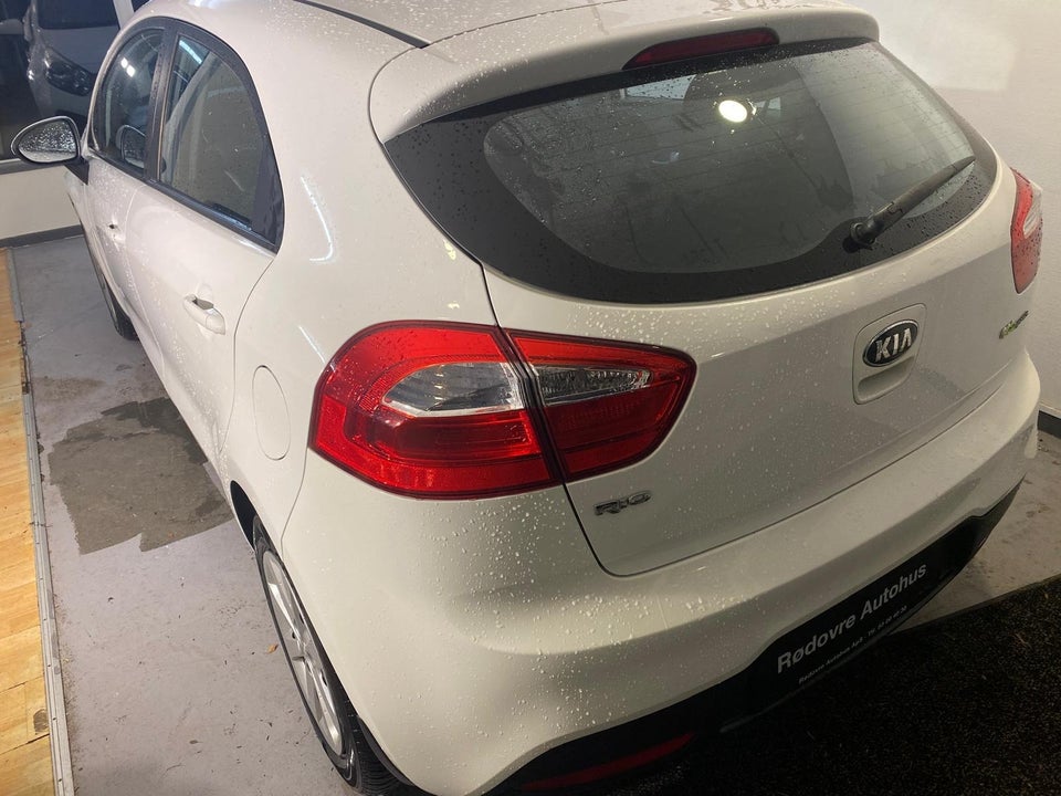 Kia Rio 1,2 CVVT Style+ 5d