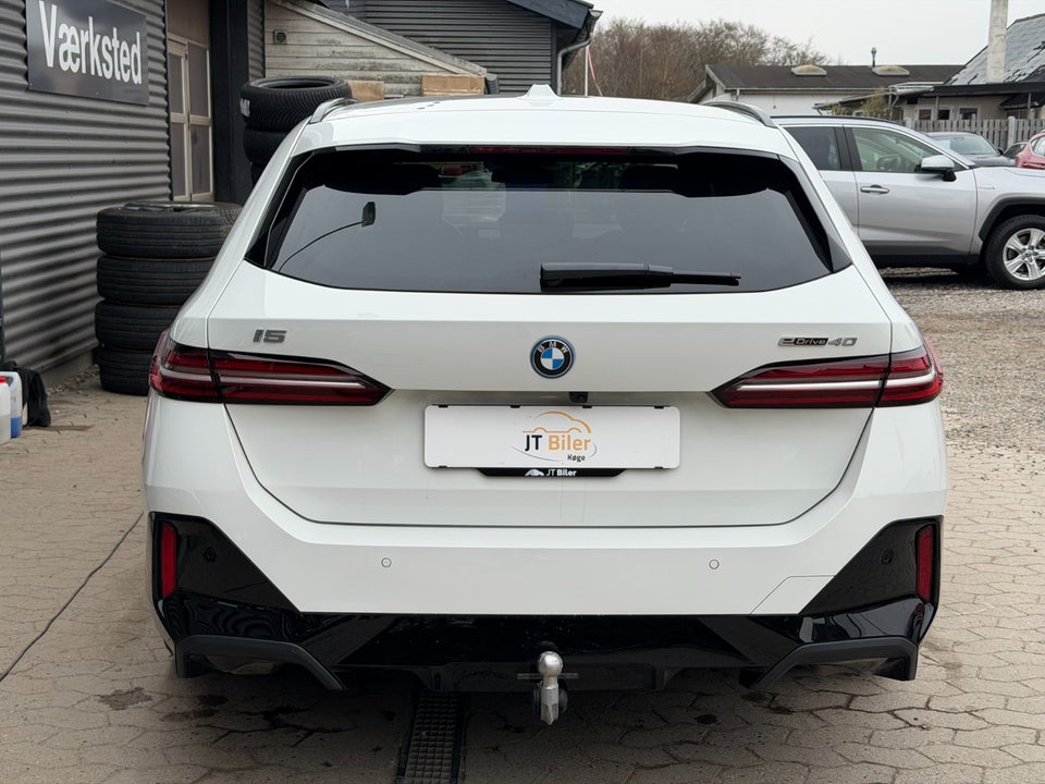 BMW i5 eDrive40 Touring M-Sport 5d