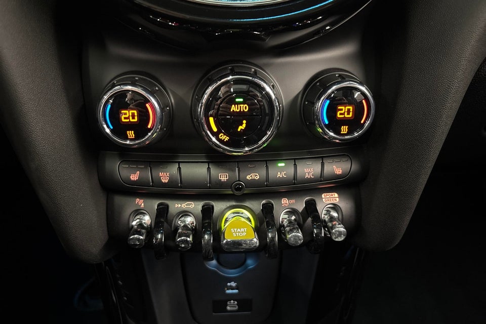 MINI Cooper SE Maximise 3d