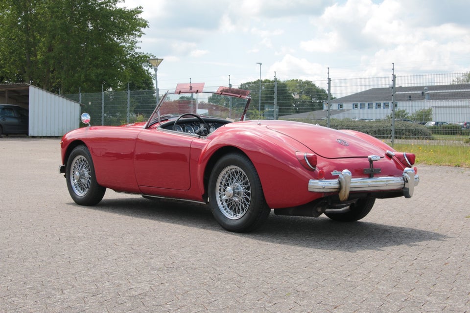 MG A 1,5 Roadster 2d