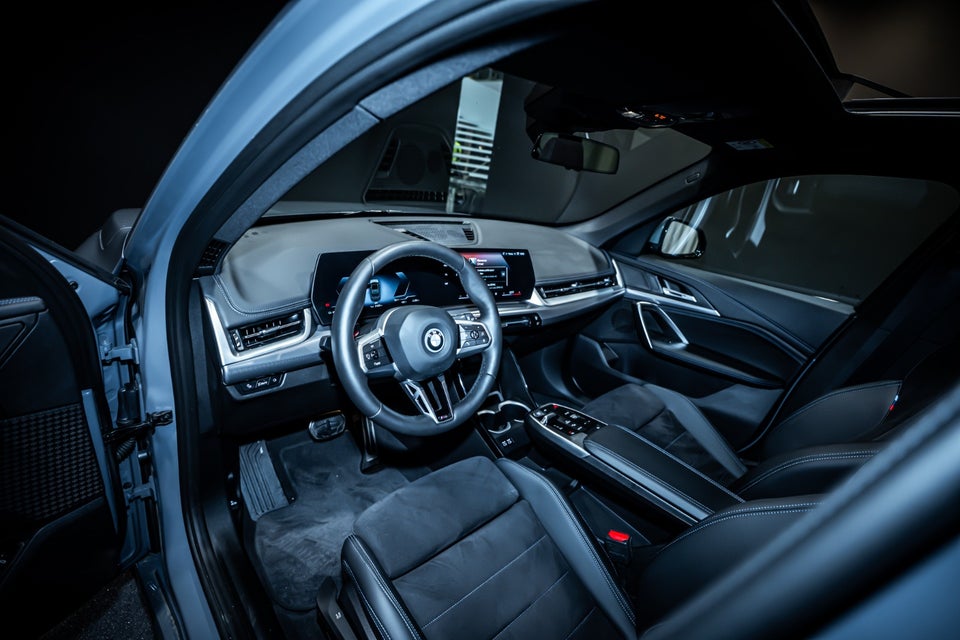 BMW iX1 eDrive20 M-Sport 5d