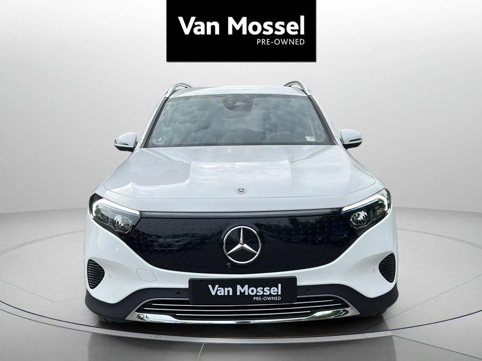 Mercedes EQB300 Progressive Advance Plus 4Matic 7prs 5d