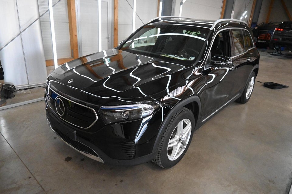 Mercedes EQB250 Progressive 5d
