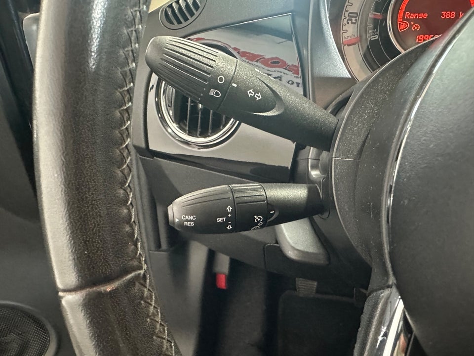 Fiat 500 1,2 Black Friday 3d
