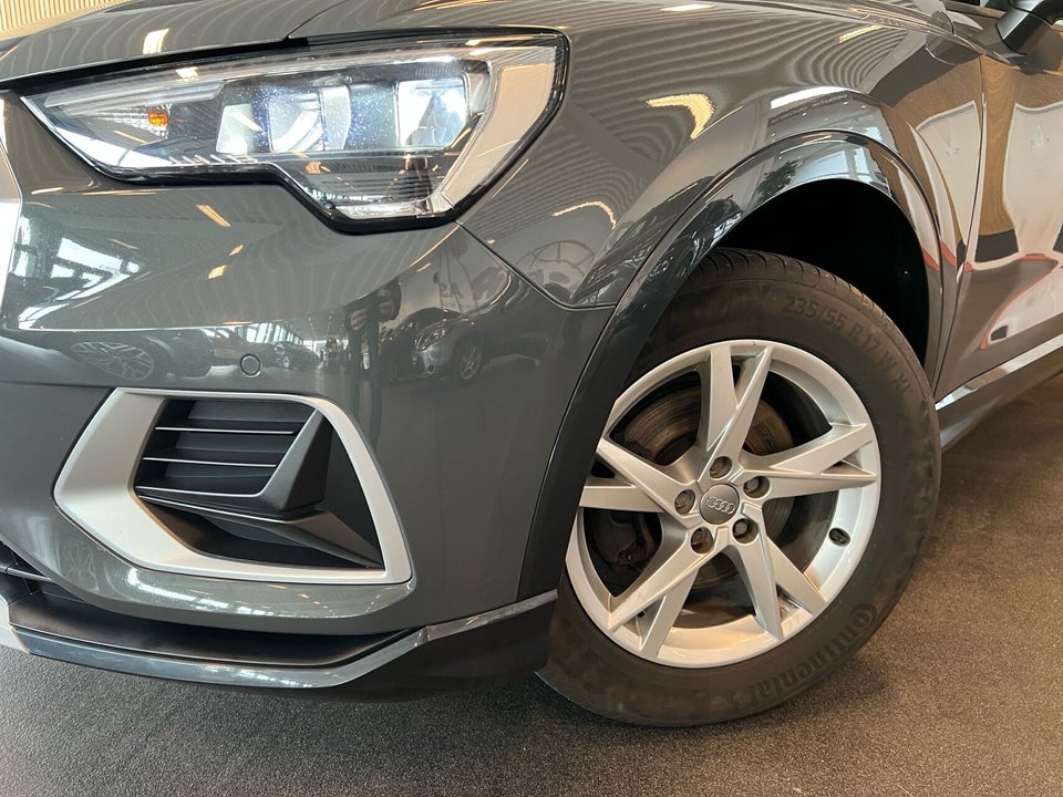 Audi Q3 35 TFSi Advanced Prestige S-tr. 5d