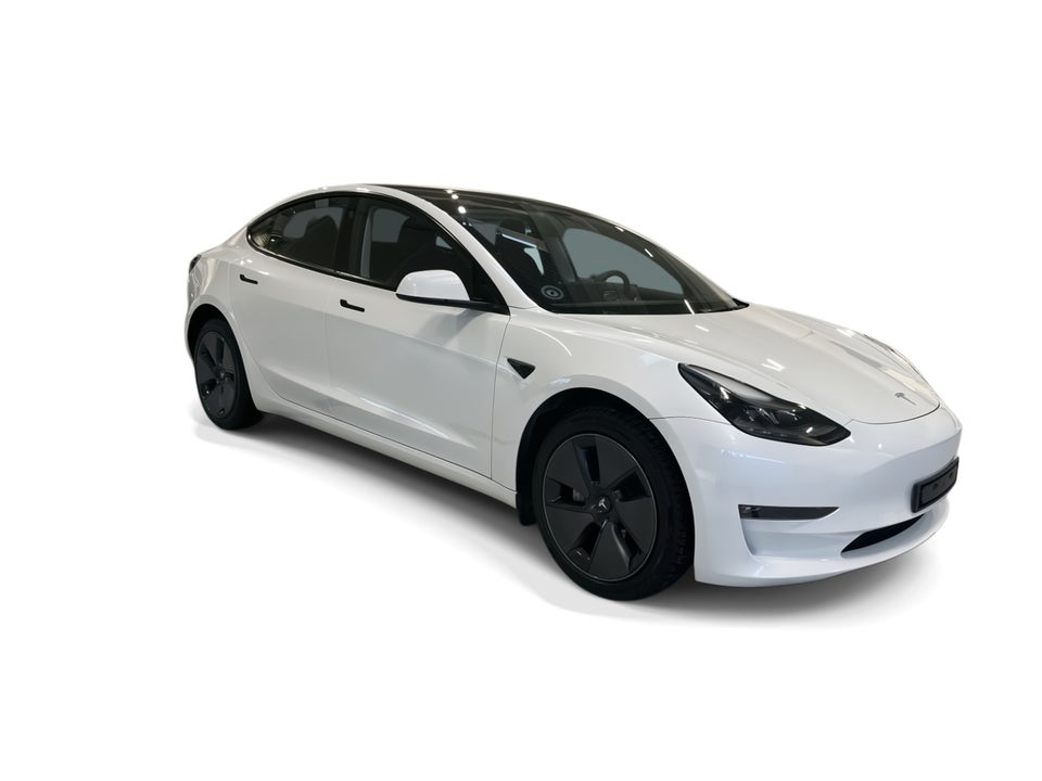 Tesla Model 3 Long Range RWD 4d